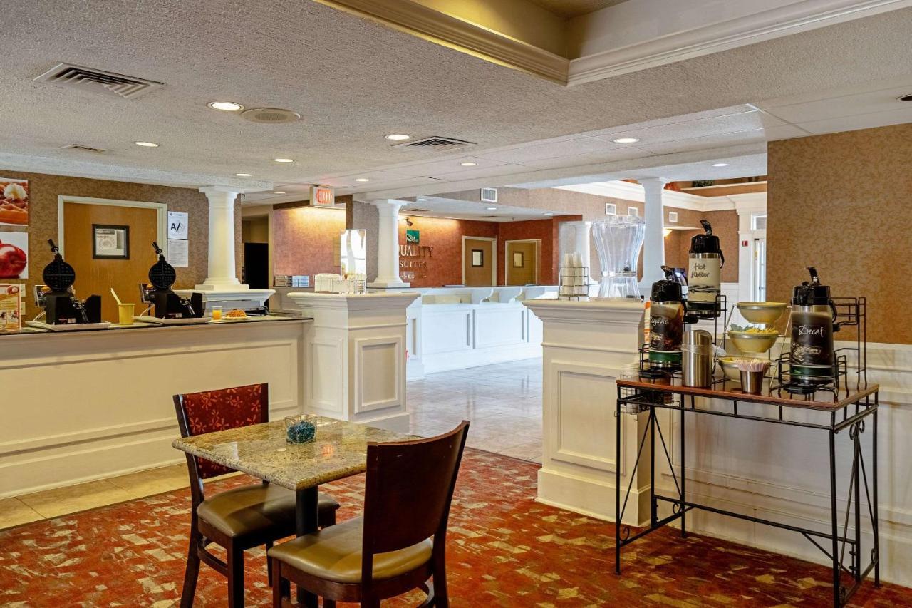 Quality Suites San Antonio Northeast Zewnętrze zdjęcie