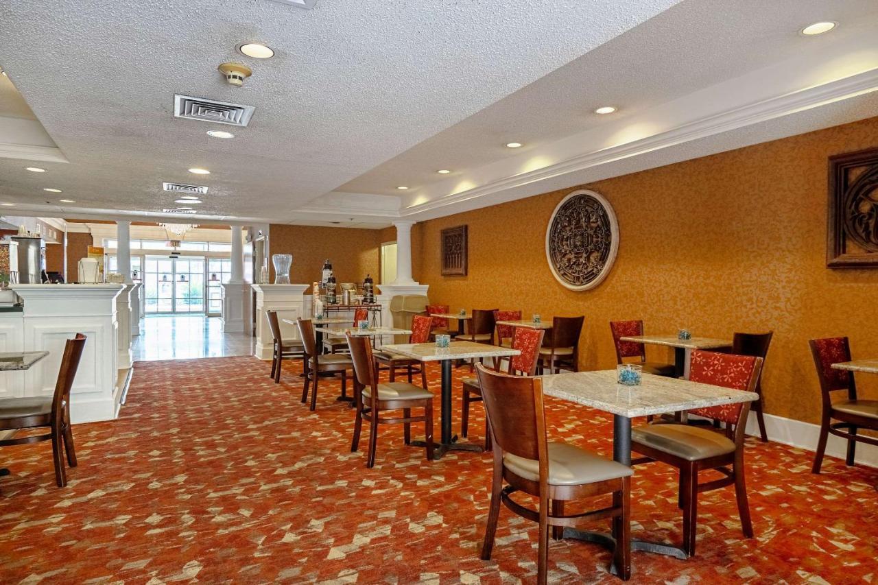 Quality Suites San Antonio Northeast Zewnętrze zdjęcie