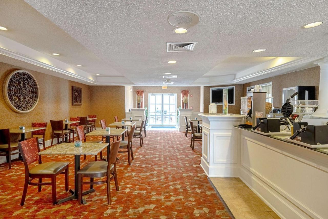Quality Suites San Antonio Northeast Zewnętrze zdjęcie