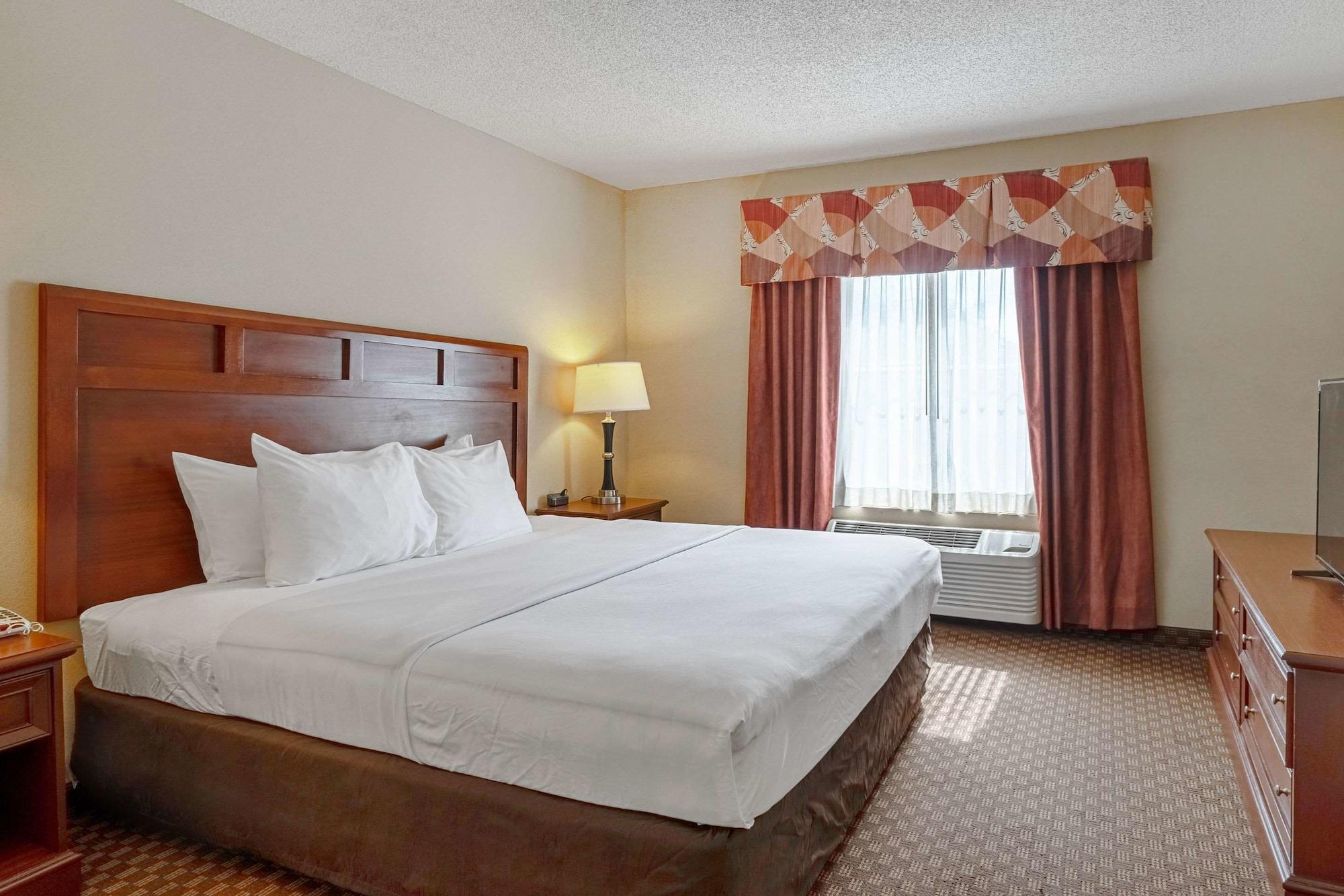 Quality Suites San Antonio Northeast Zewnętrze zdjęcie